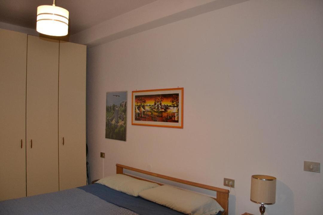 Апартаменты Cheers Sunset 097084-Lni-00008 Варенна Экстерьер фото